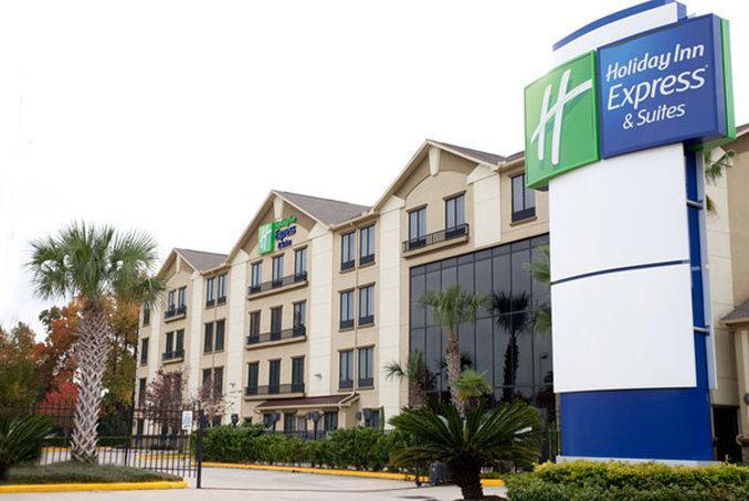 Holiday Inn Express Hotel & Suites Houston North Intercontinental By Ihg Exterior photo