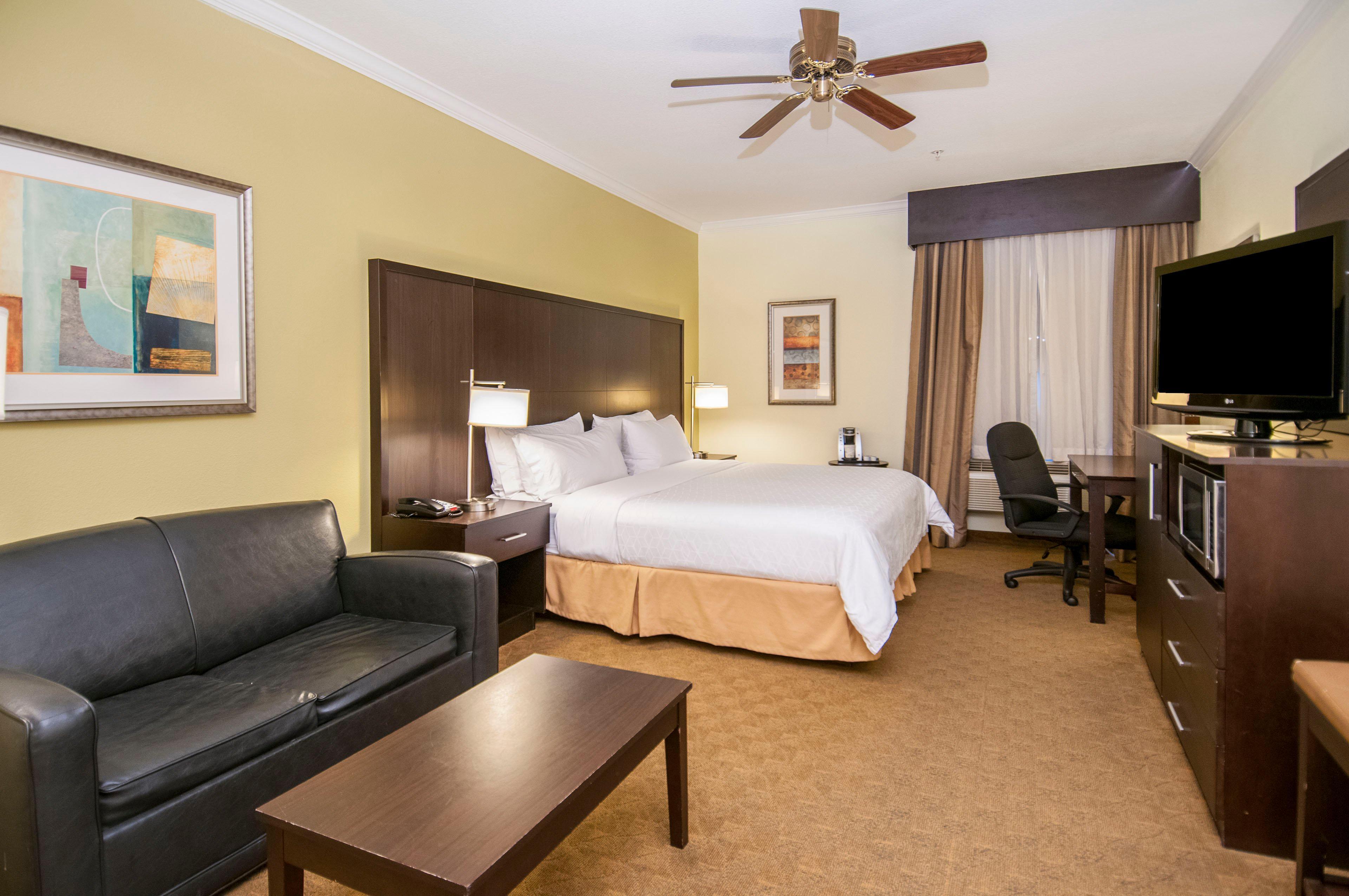 Holiday Inn Express Hotel & Suites Houston North Intercontinental By Ihg Exterior photo